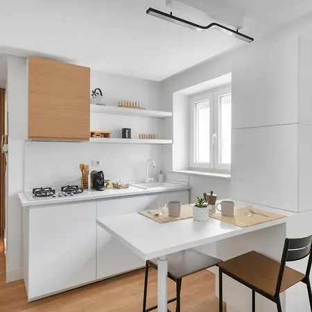 Noh St Peter Urban Loft Renovated * 罗马